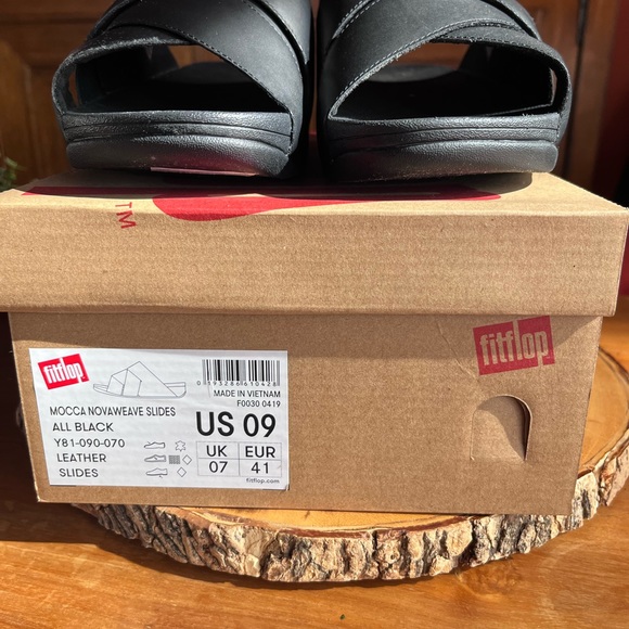 Fitflop Slides Black size 9 - Picture 3 of 4